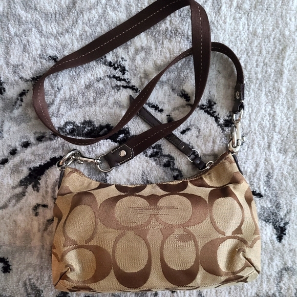 Preloved Coach crossbody bag - Picture 2 of 6